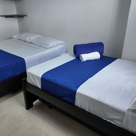 Hotel Cafe Estrella Armenia  Bagian luar foto