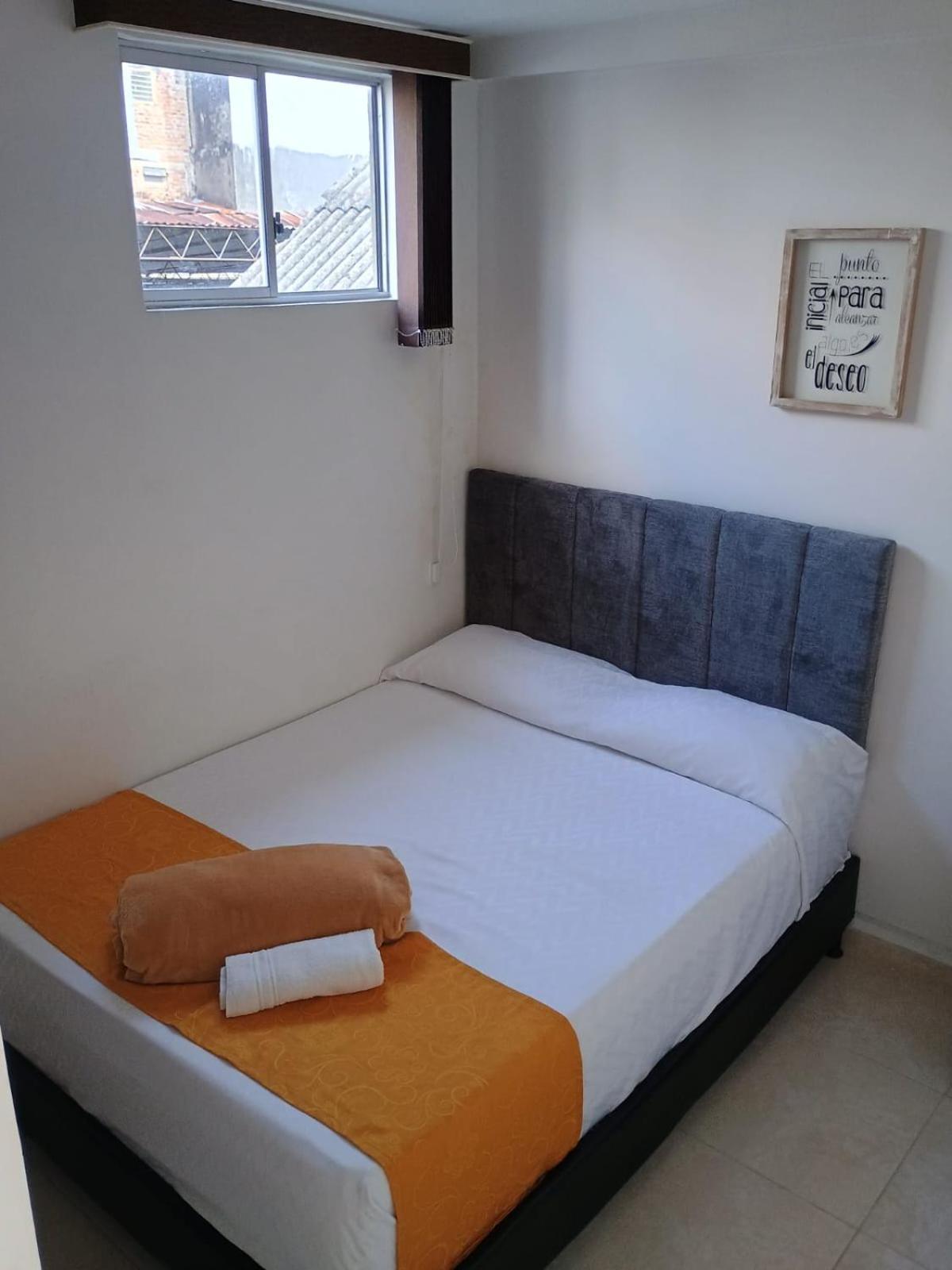 Hotel Cafe Estrella Armenia  Bagian luar foto