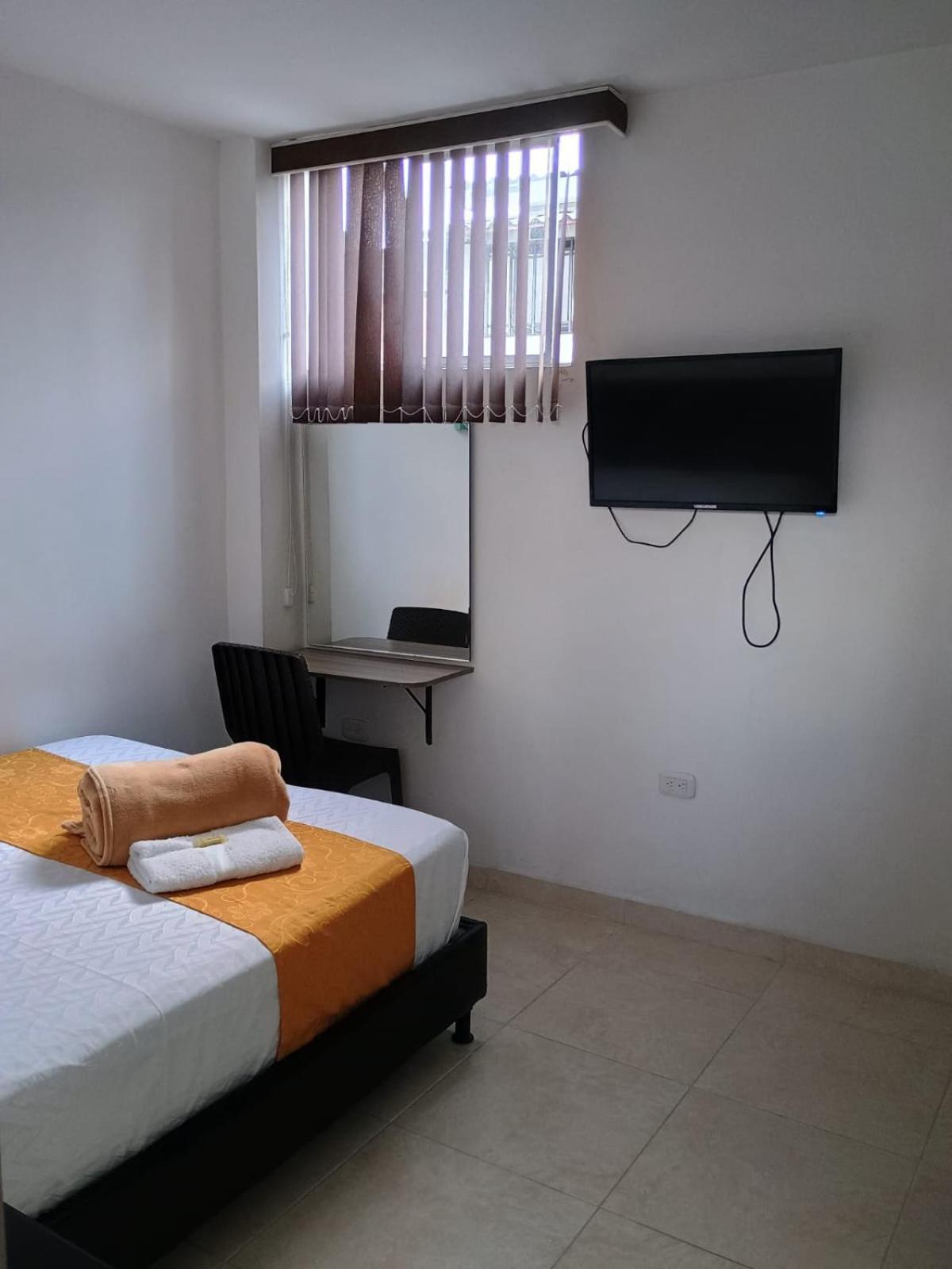 Hotel Cafe Estrella Armenia  Bagian luar foto