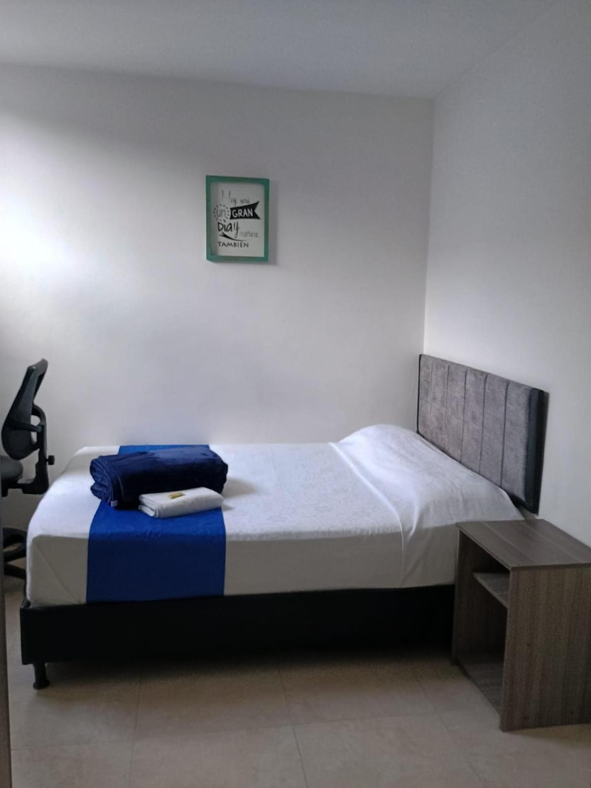 Hotel Cafe Estrella Armenia  Bagian luar foto