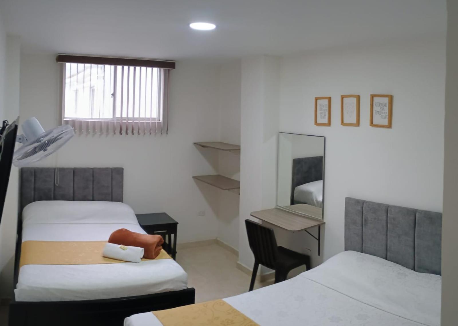 Hotel Cafe Estrella Armenia  Bagian luar foto